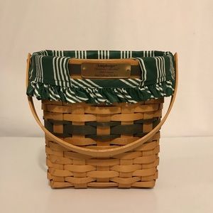 Longaberger Glad Tidings basket set priced to sell